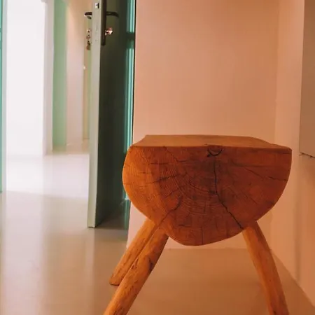 Orion Naousa (Paros)